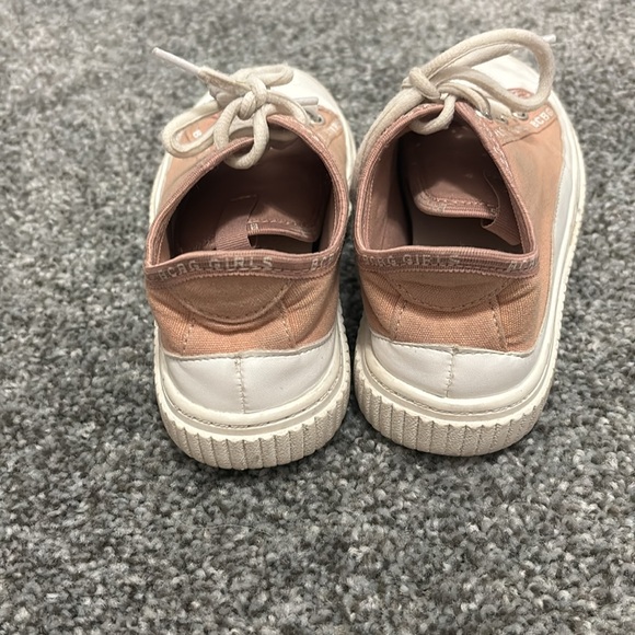 BCBG cloth girls sneaker - Picture 3 of 4